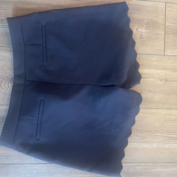 Banana Republic dress shorts - Picture 3 of 3